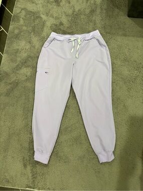 XL FIGS Lavender Dew Scrub Pants